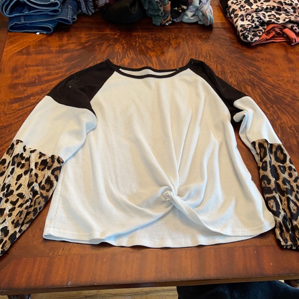 White/Cheetah Print Shirt